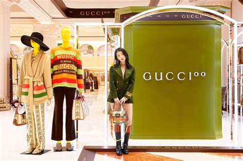 gucci gangnam|Shinsegae dept. Gangnam .